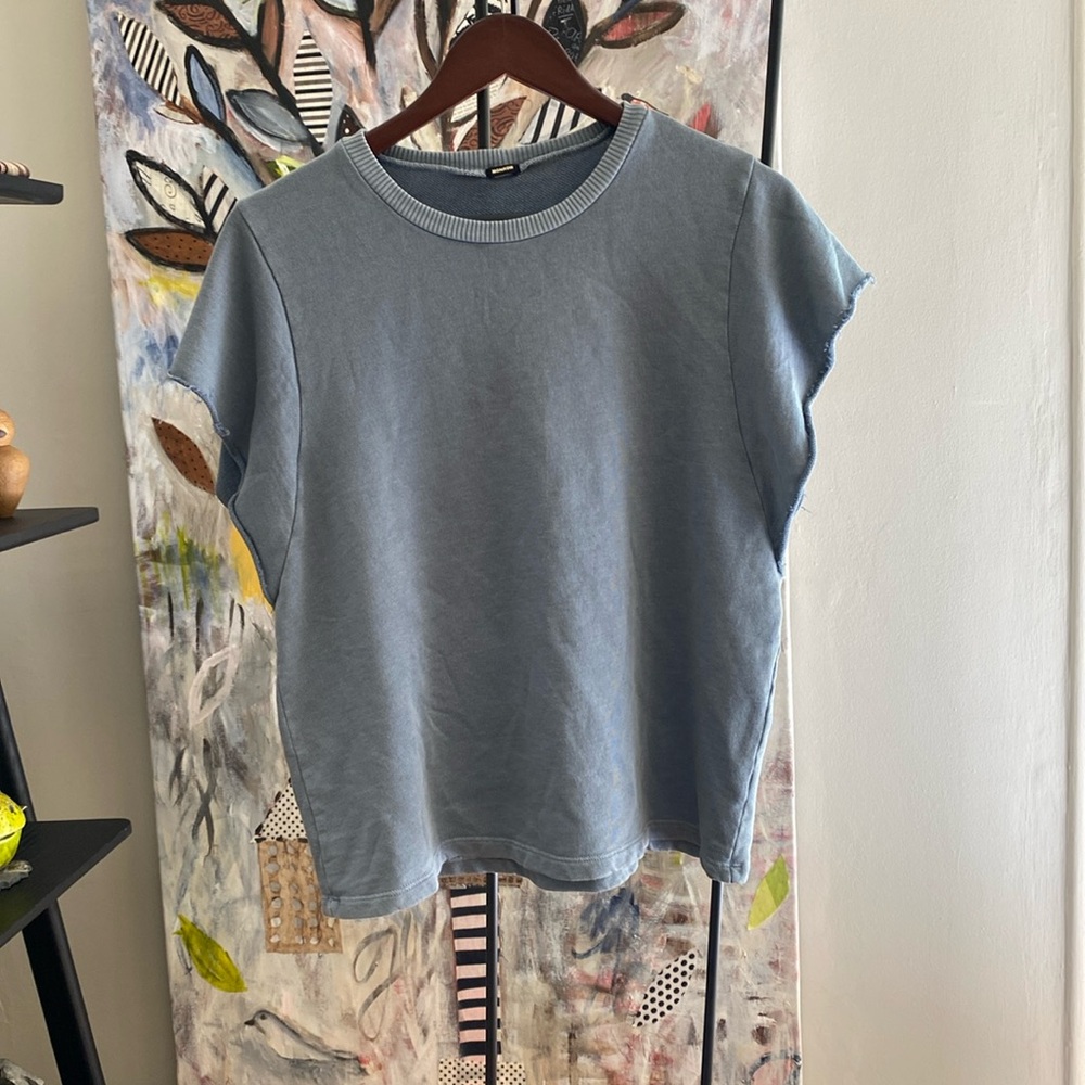 MONROW Cut Off Short Sleeve French Terry top in blue-grey, Size S